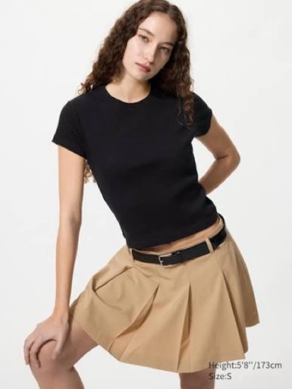 Uniqlo Black Short Sleeve Crewneck Tee